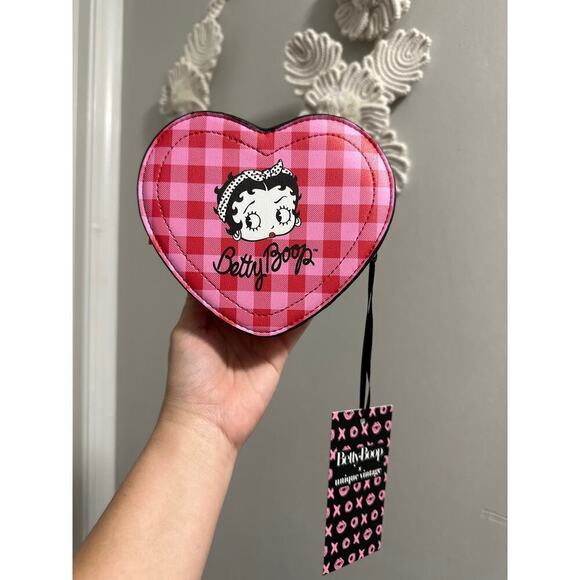 🔴Unique‎ Vintage X Betty Boop Red and Pink Heart Mini Handbag - Picture 2 of 5